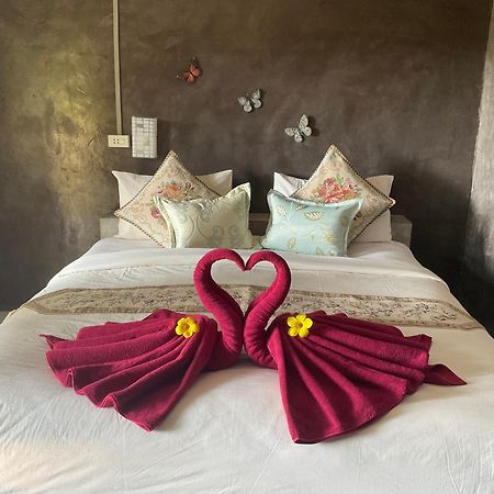 Hotel Mada Lanta Mai Keaw à Ko Lanta Extérieur photo