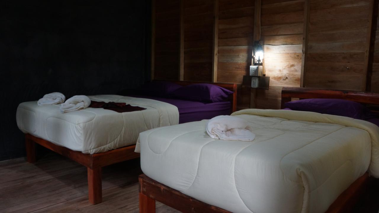 Hotel Mada Lanta Mai Keaw à Ko Lanta Extérieur photo