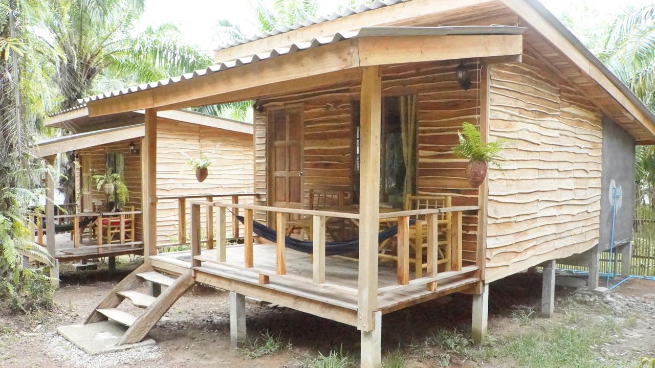 Hotel Mada Lanta Mai Keaw à Ko Lanta Extérieur photo
