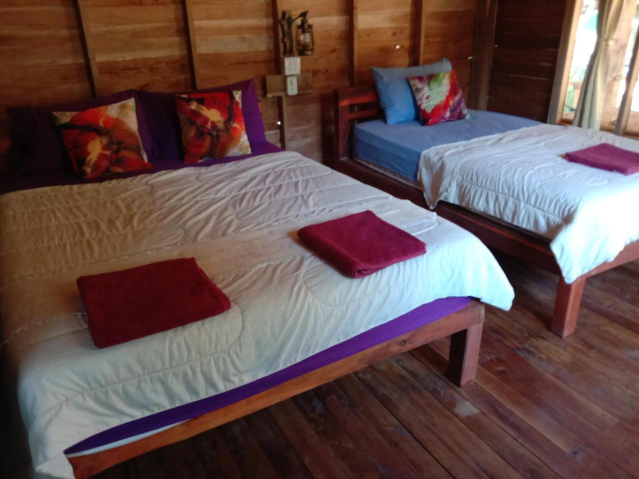 Hotel Mada Lanta Mai Keaw à Ko Lanta Extérieur photo