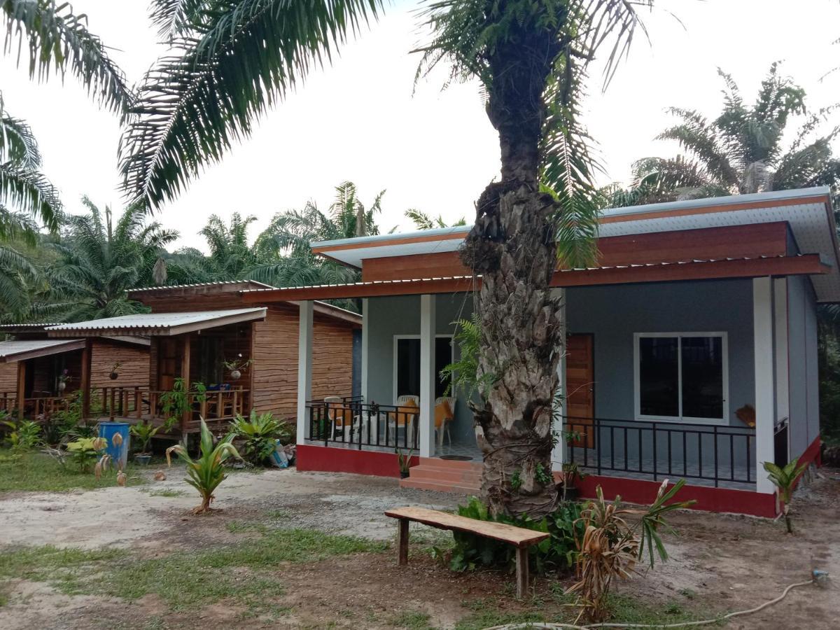 Hotel Mada Lanta Mai Keaw à Ko Lanta Extérieur photo